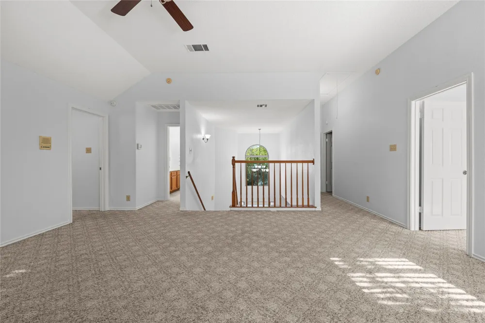 1203 Bobwhite Court Round Rock, TX 78681