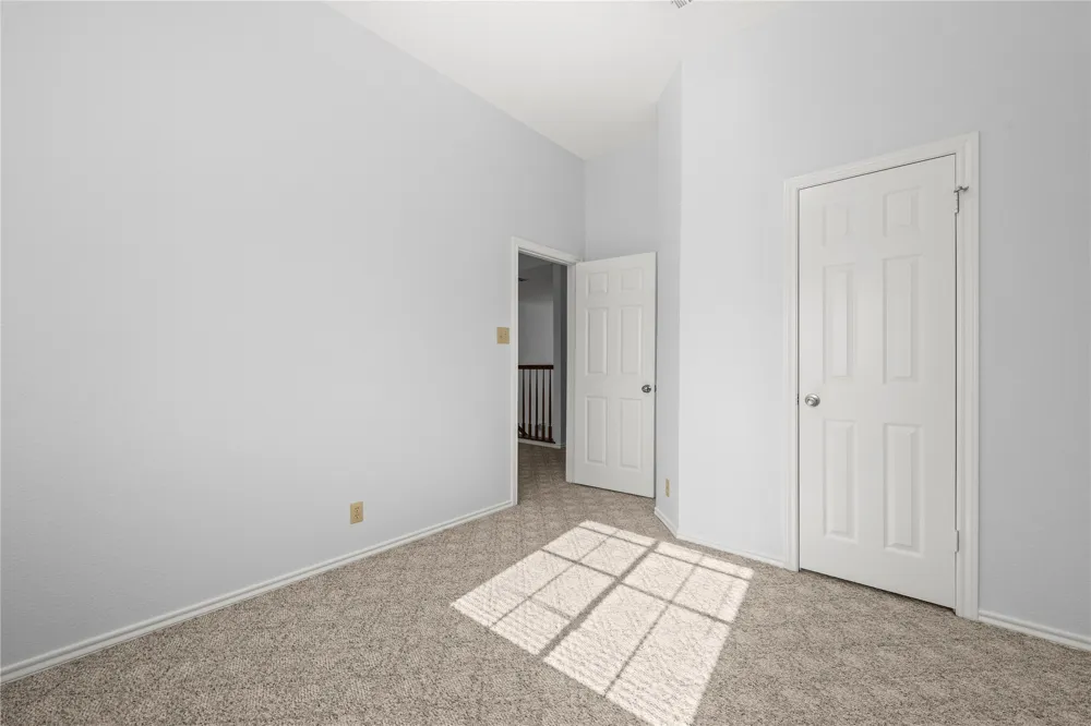 1203 Bobwhite Court Round Rock, TX 78681