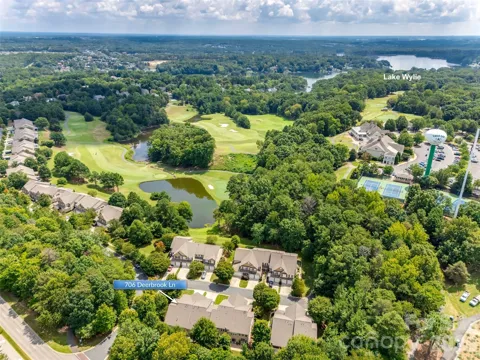706 Deerbrook Lane