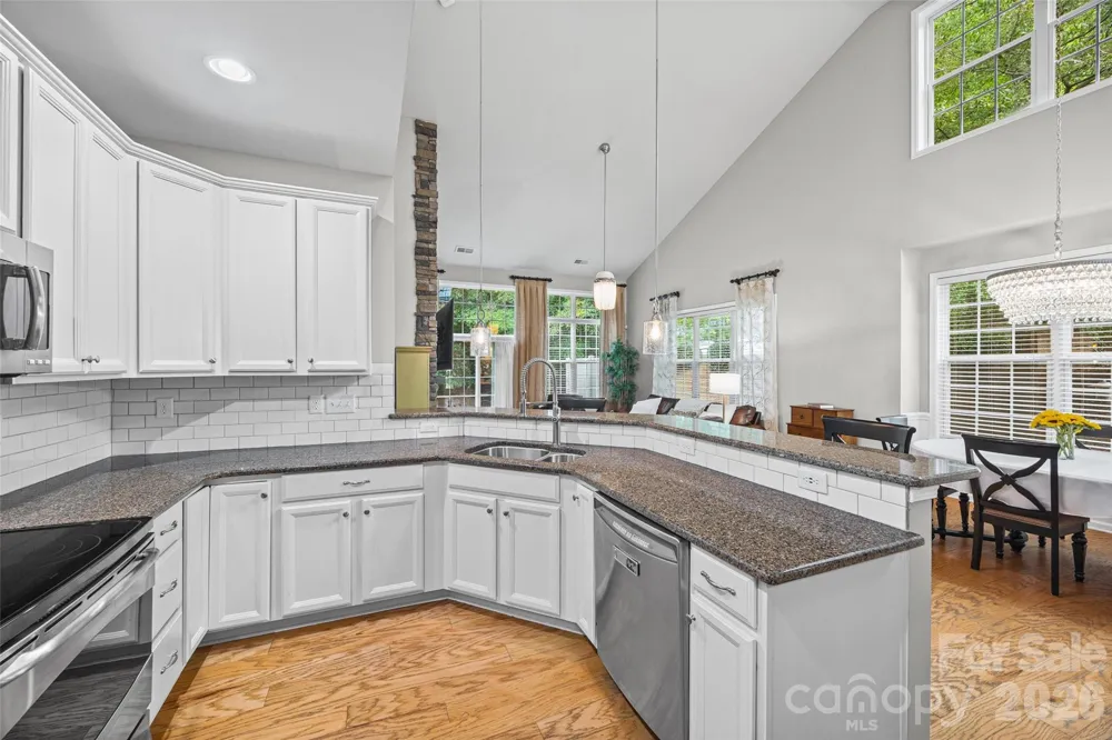 706 Deerbrook Lane Tega Cay, SC 29708