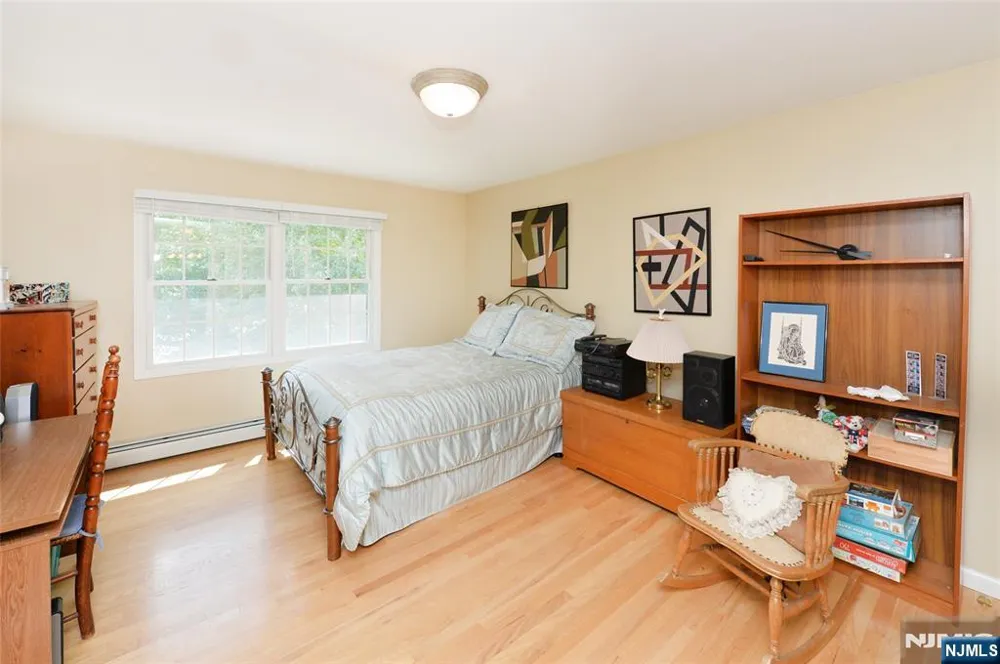 88 Dearborn Road Norwood, NJ 07648