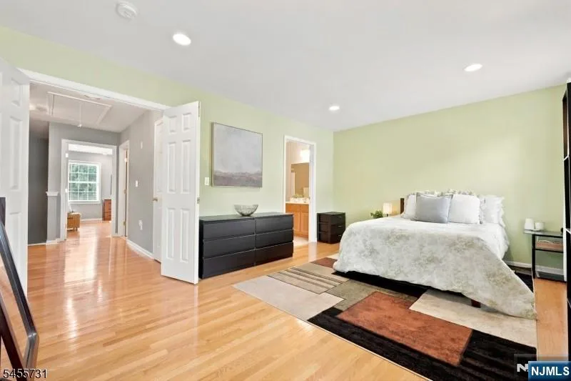 29 Riga Court Scotch Plains, NJ 07076