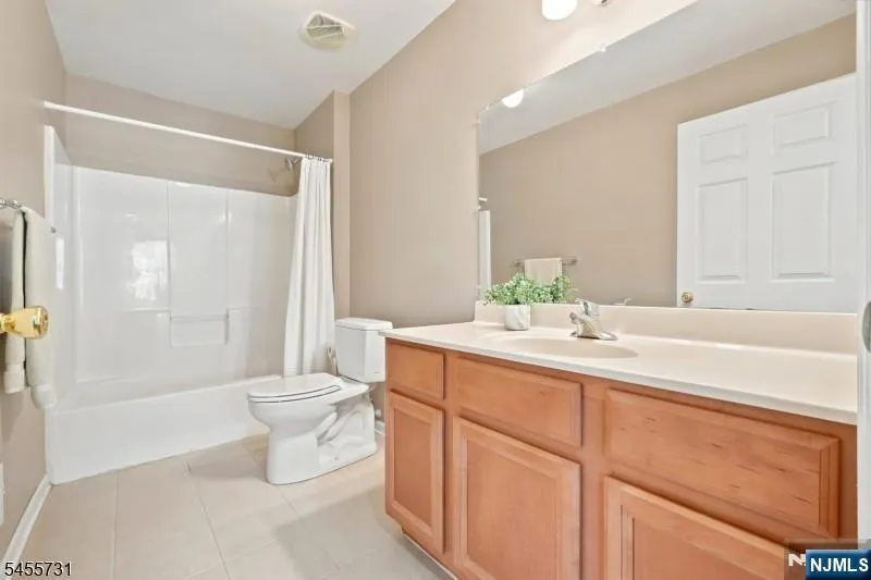 29 Riga Court Scotch Plains, NJ 07076