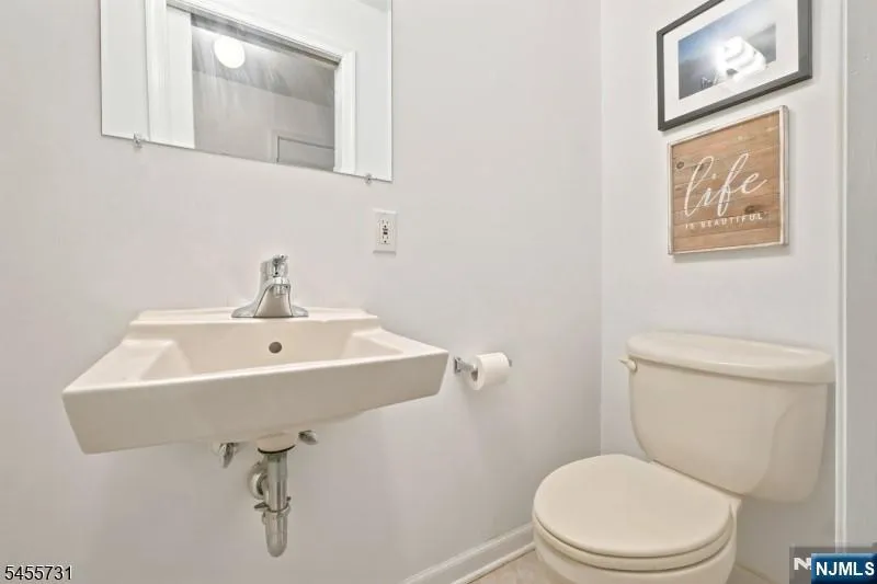 29 Riga Court Scotch Plains, NJ 07076