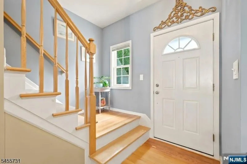 29 Riga Court Scotch Plains, NJ 07076