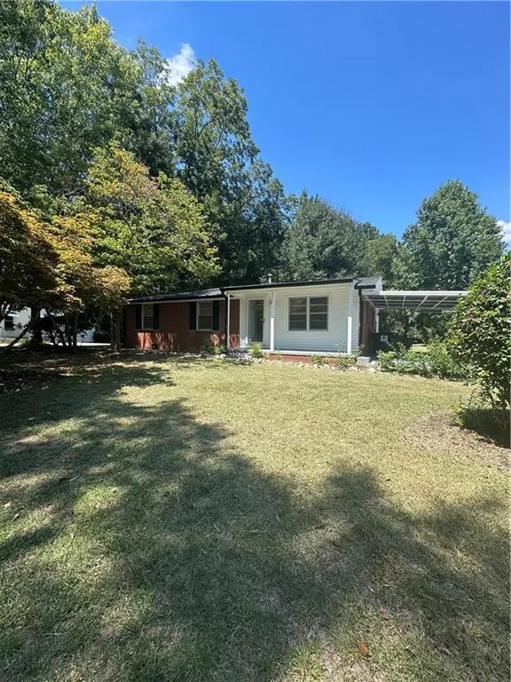 600 E Lanier Avenue W Fayetteville, GA 30214