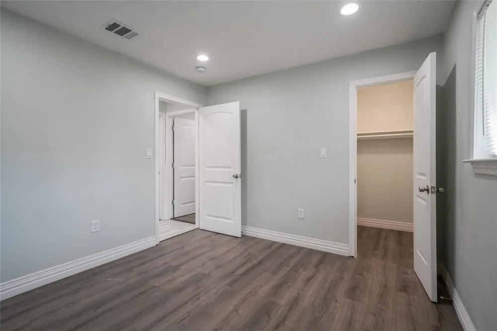 7115 Shady Moss Lane Houston, TX 77040