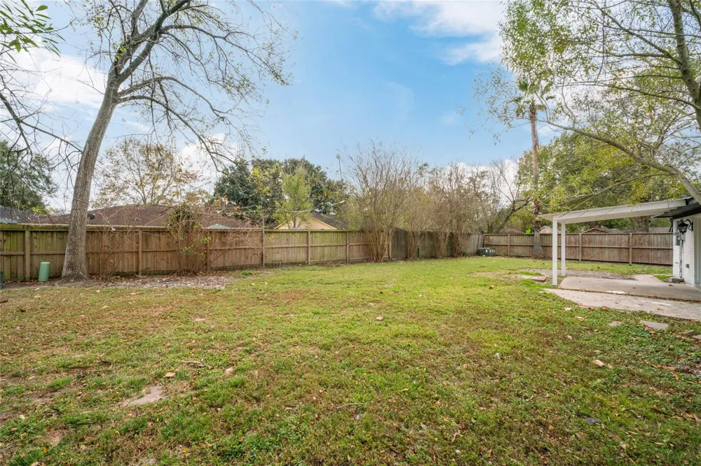 7115 Shady Moss Lane Houston, TX 77040