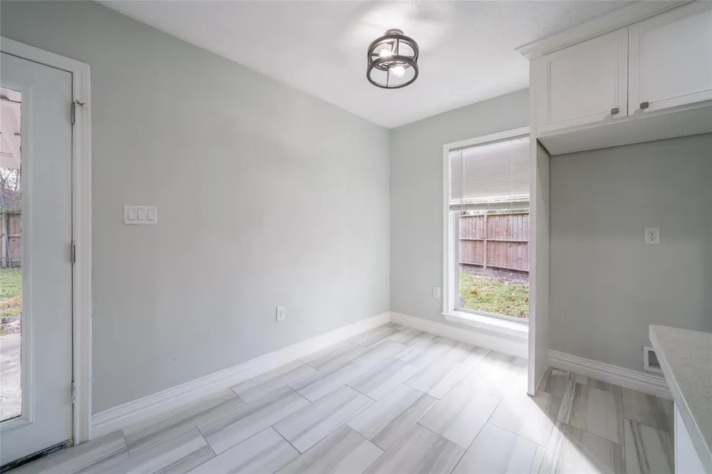 7115 Shady Moss Lane Houston, TX 77040