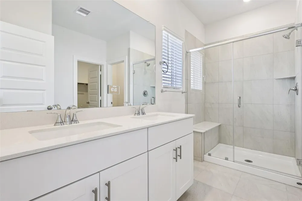 2156 Blue Heron Drive Kemah, TX 77565
