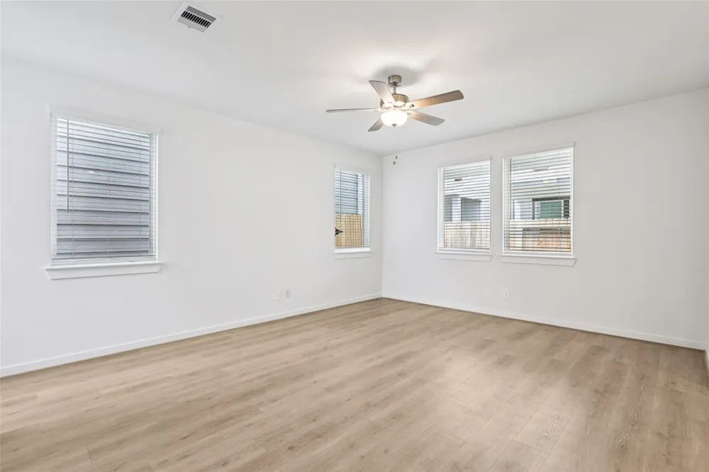 2156 Blue Heron Drive Kemah, TX 77565