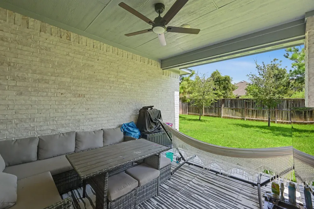 155 Renodes Garden Lane Tomball, TX 77375
