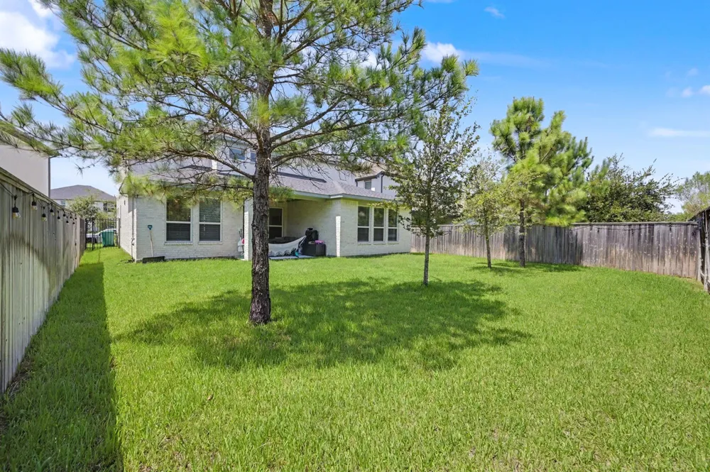 155 Renodes Garden Lane Tomball, TX 77375