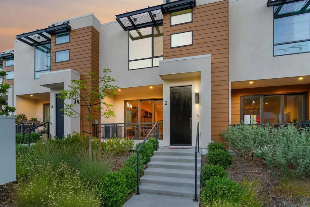 1045 32nd Street #2 San Diego, CA 92102