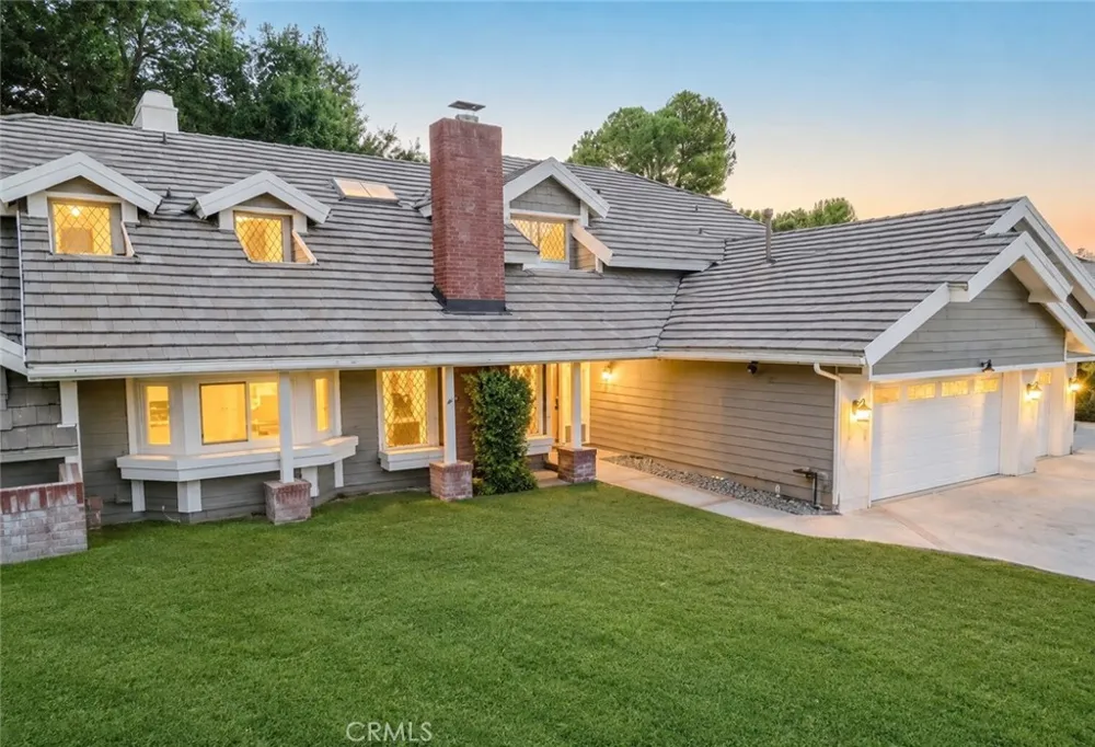 15604 Saddleback Canyon Country, CA 91387