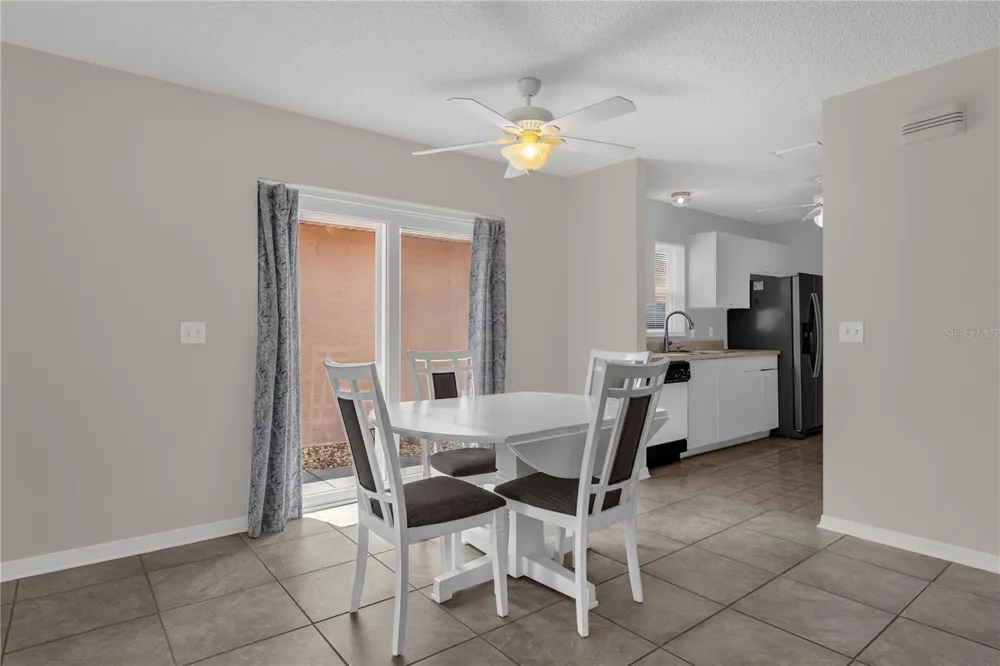 805 SAN CARLOS COURT Lady Lake, FL 32159