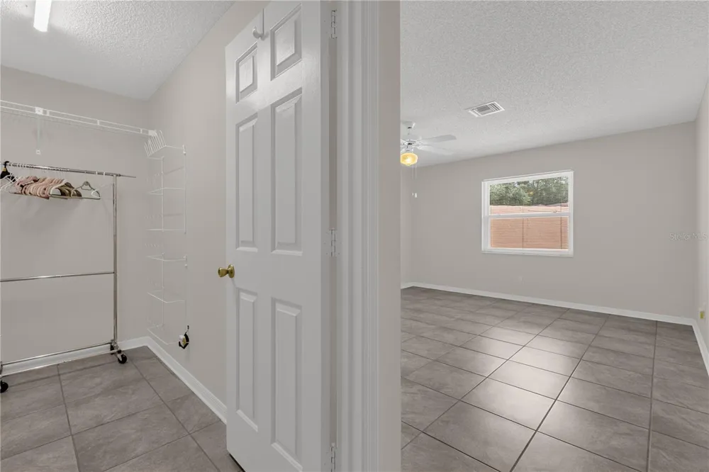 805 SAN CARLOS COURT Lady Lake, FL 32159