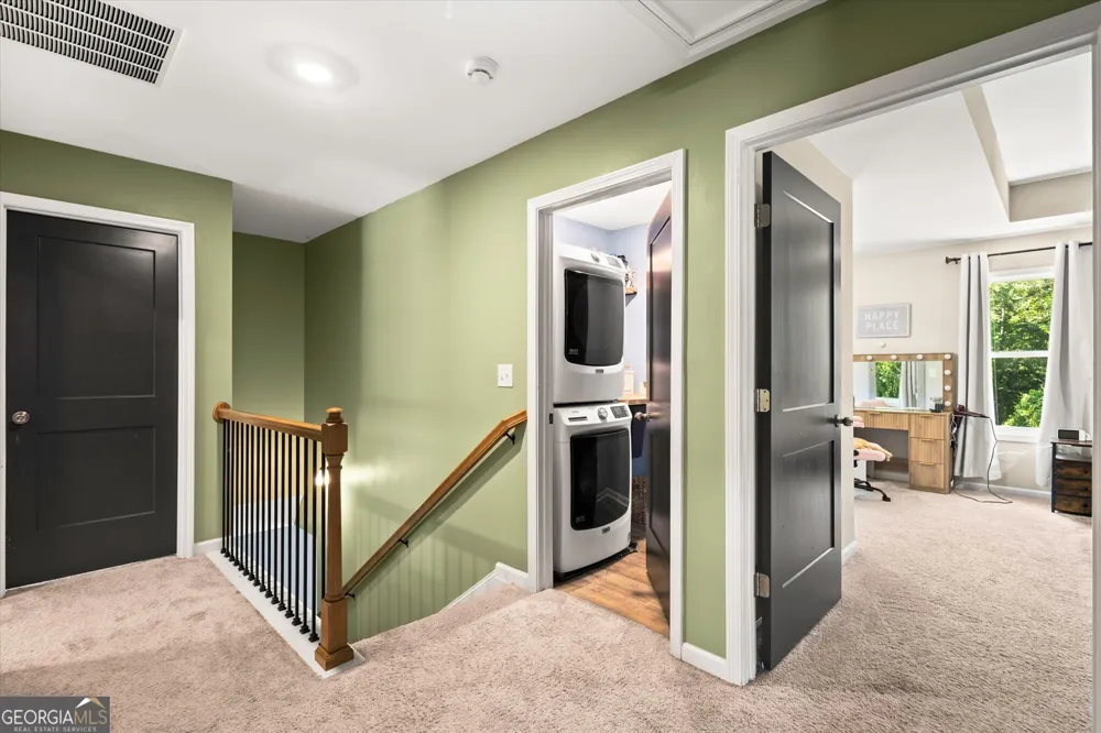310 Wooded Glen LN Carrollton, GA 30117