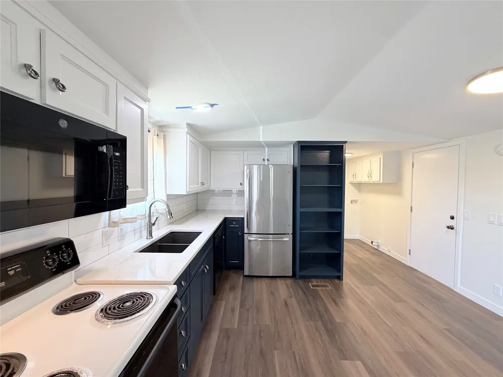 104 Castillo Street Kyle, TX 78640
