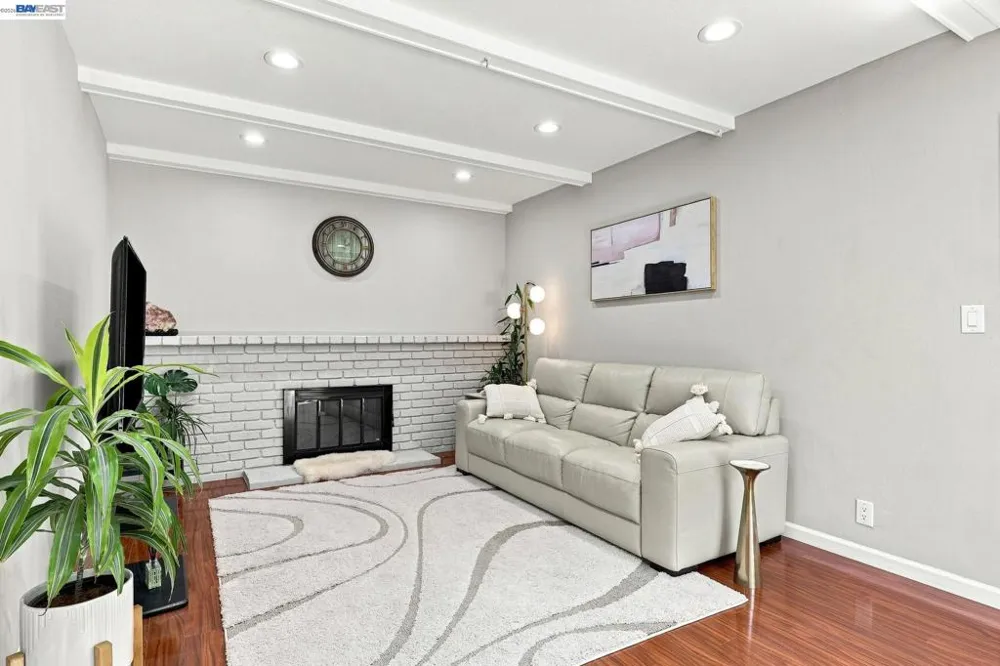 4315 Denker Dr Pleasanton, CA 94588