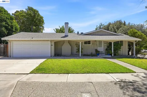 4315 Denker Dr