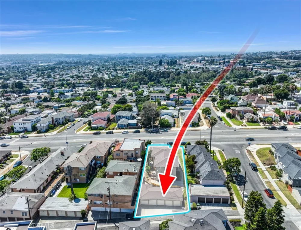 6006 Overhill Los Angeles, CA 90043