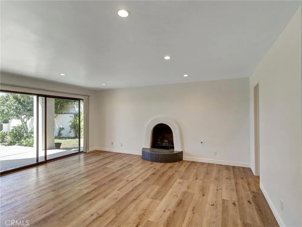2801 Palos Verdes W Palos Verdes Estates, CA 90274