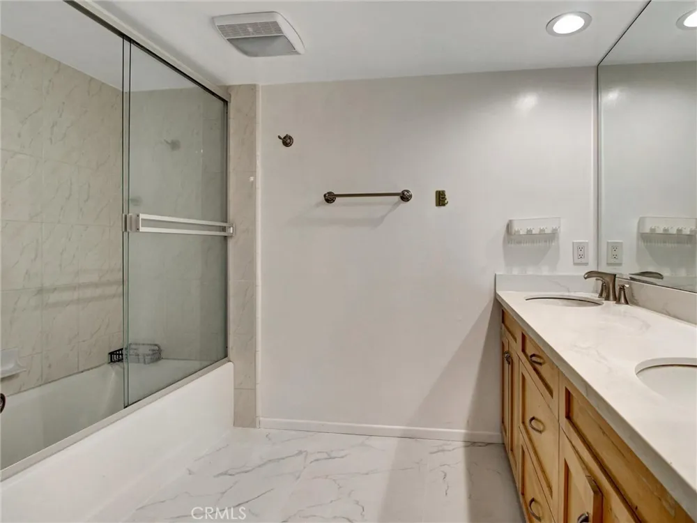 2801 Palos Verdes W Palos Verdes Estates, CA 90274