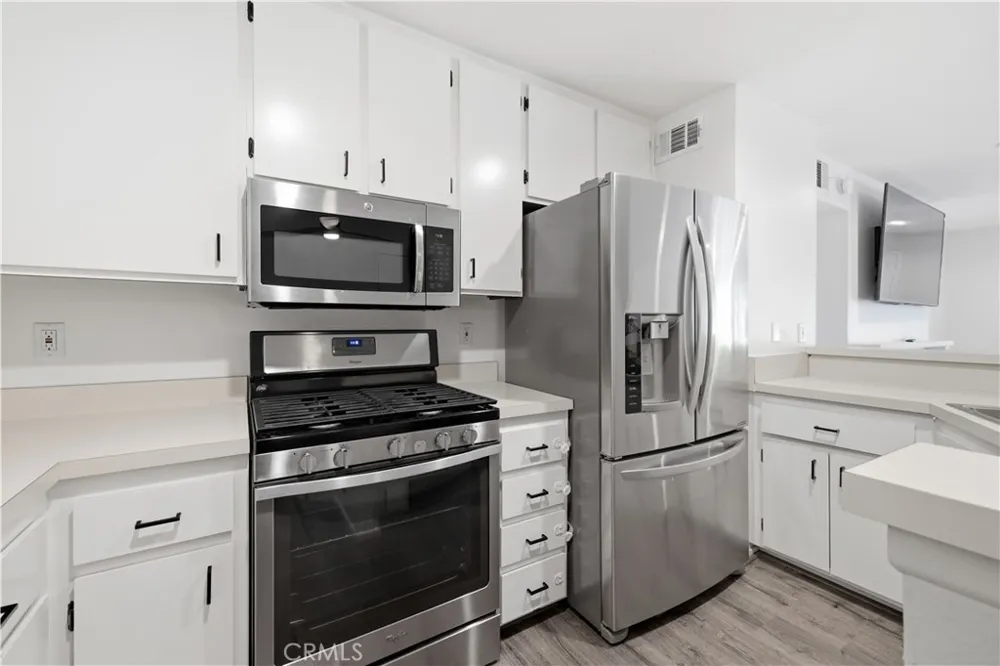 3675 S Bear Street #H Santa Ana, CA 92704