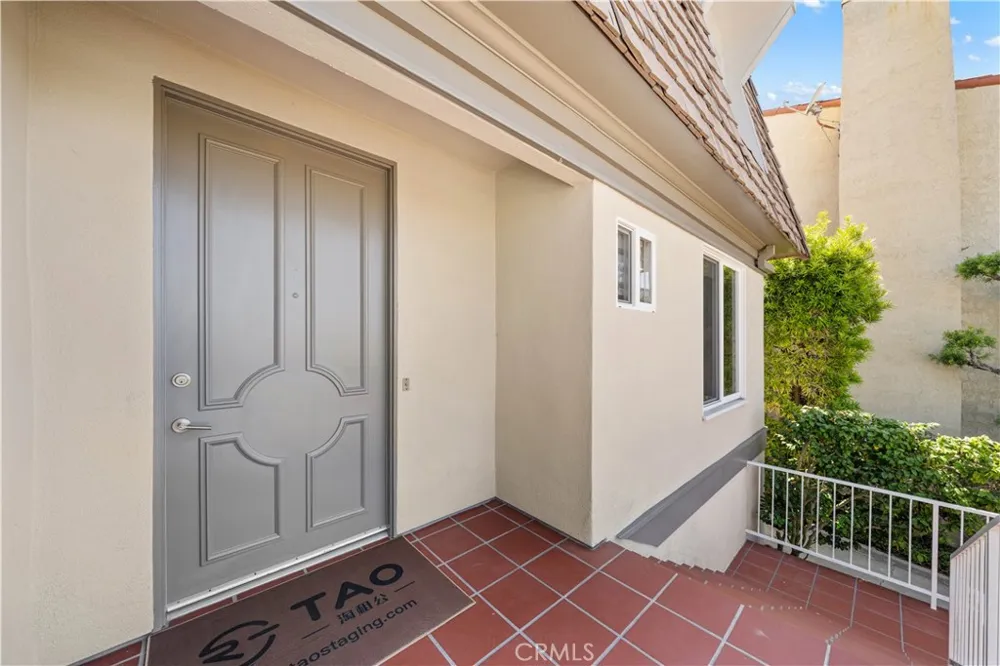 444 Via El Chico Redondo Beach, CA 90277