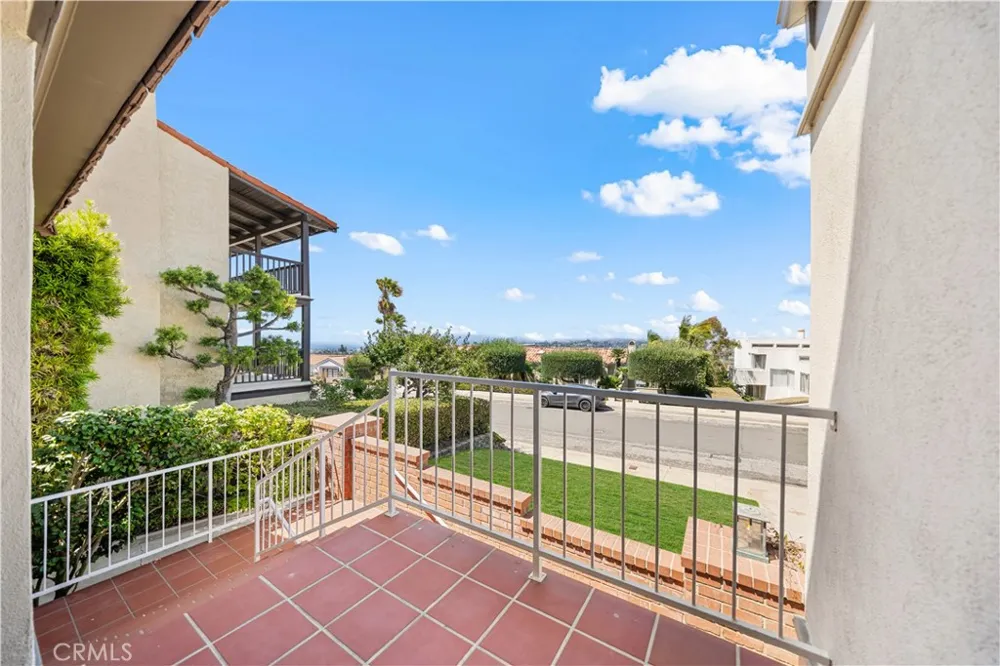 444 Via El Chico Redondo Beach, CA 90277