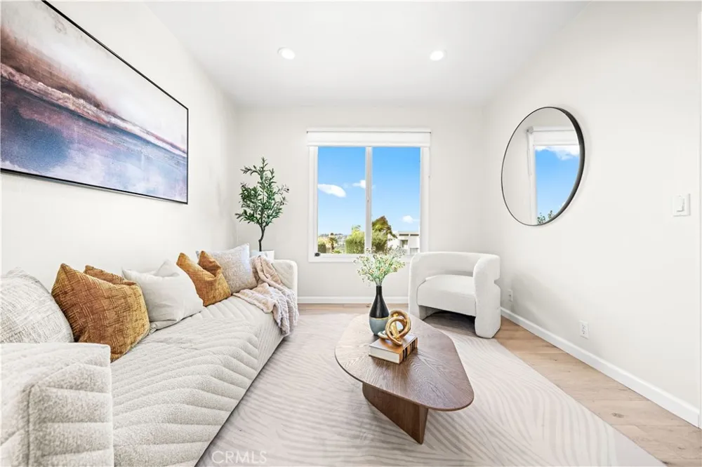 444 Via El Chico Redondo Beach, CA 90277