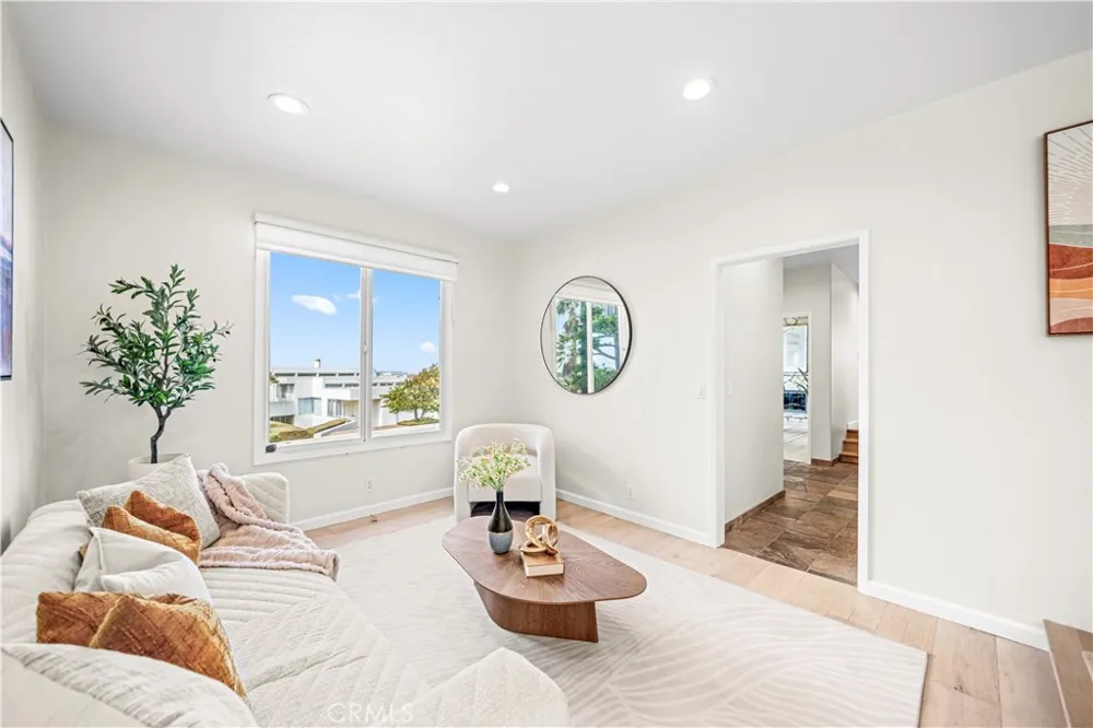 444 Via El Chico Redondo Beach, CA 90277