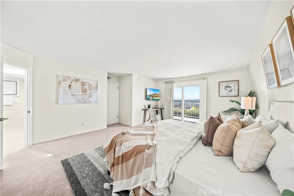 444 Via El Chico Redondo Beach, CA 90277