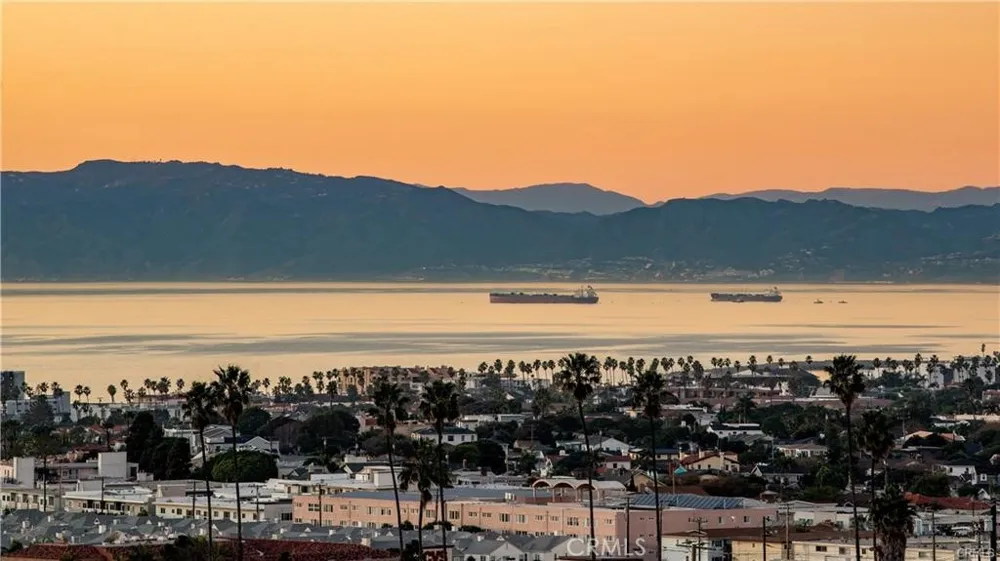 444 Via El Chico Redondo Beach, CA 90277