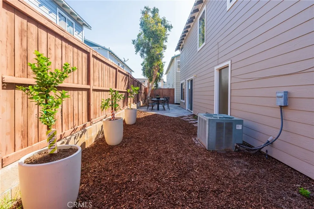 515 E Cypress Anaheim, CA 92805