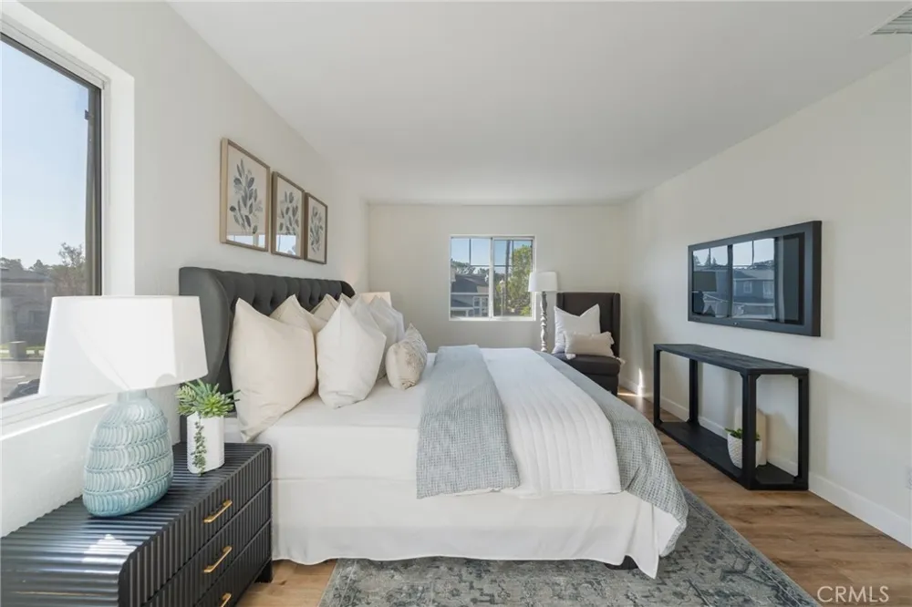 515 E Cypress Anaheim, CA 92805