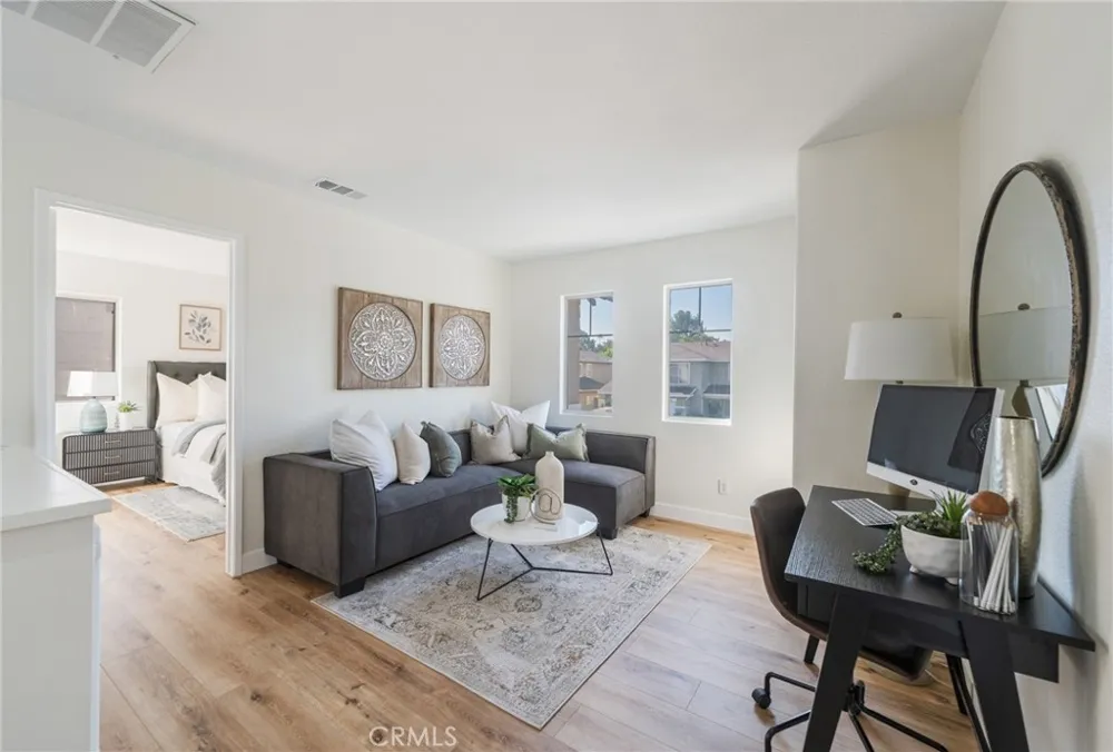 515 E Cypress Anaheim, CA 92805