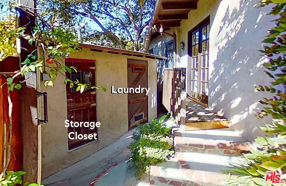 10211 Seabury Ln GH #Guest Hse Bel Air, CA 90077