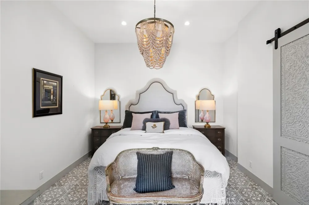 541 Hazel Corona del Mar, CA 92625