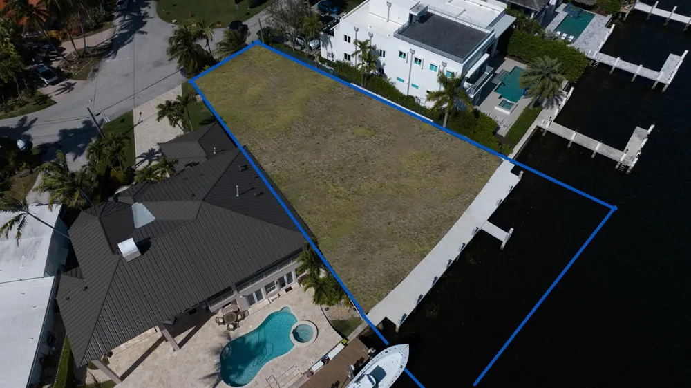 2520 SE 7th Drive Pompano Beach, FL 33062