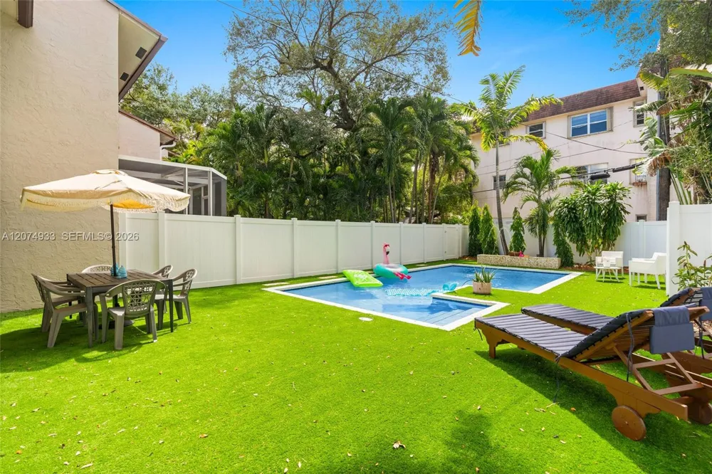 650 Rio Vista Blvd Fort Lauderdale, FL 33301