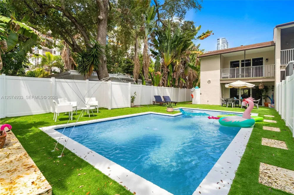 650 Rio Vista Blvd Fort Lauderdale, FL 33301