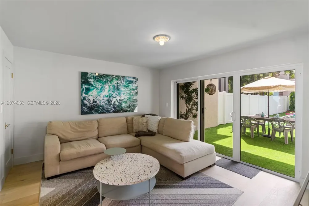 650 Rio Vista Blvd Fort Lauderdale, FL 33301