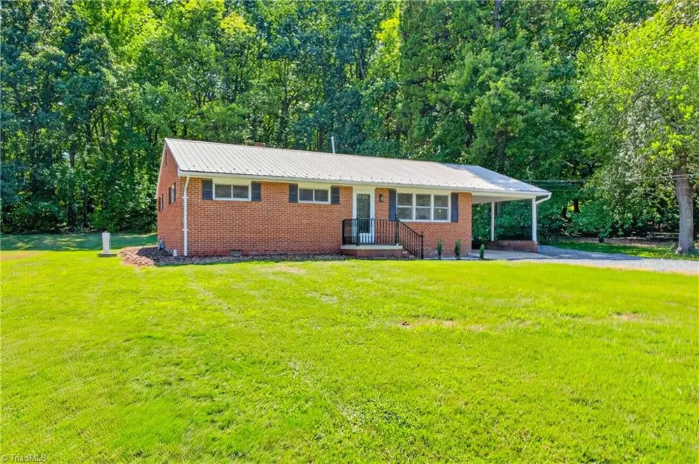 248 Croomcrest Road Asheboro, NC 27205