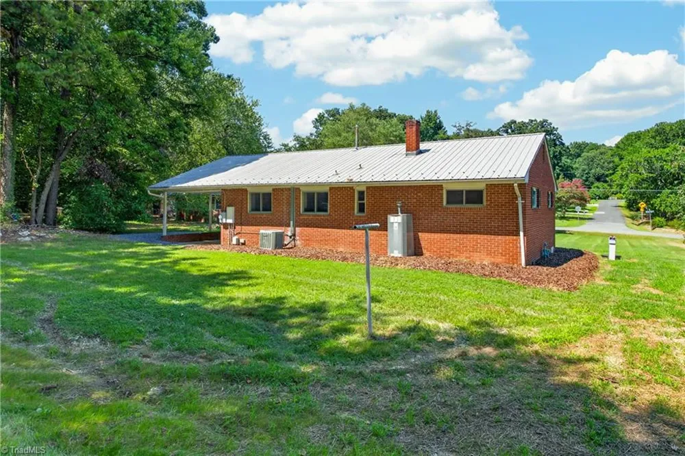 248 Croomcrest Road Asheboro, NC 27205