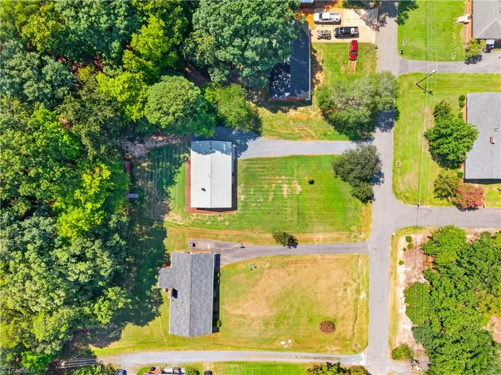 248 Croomcrest Road Asheboro, NC 27205