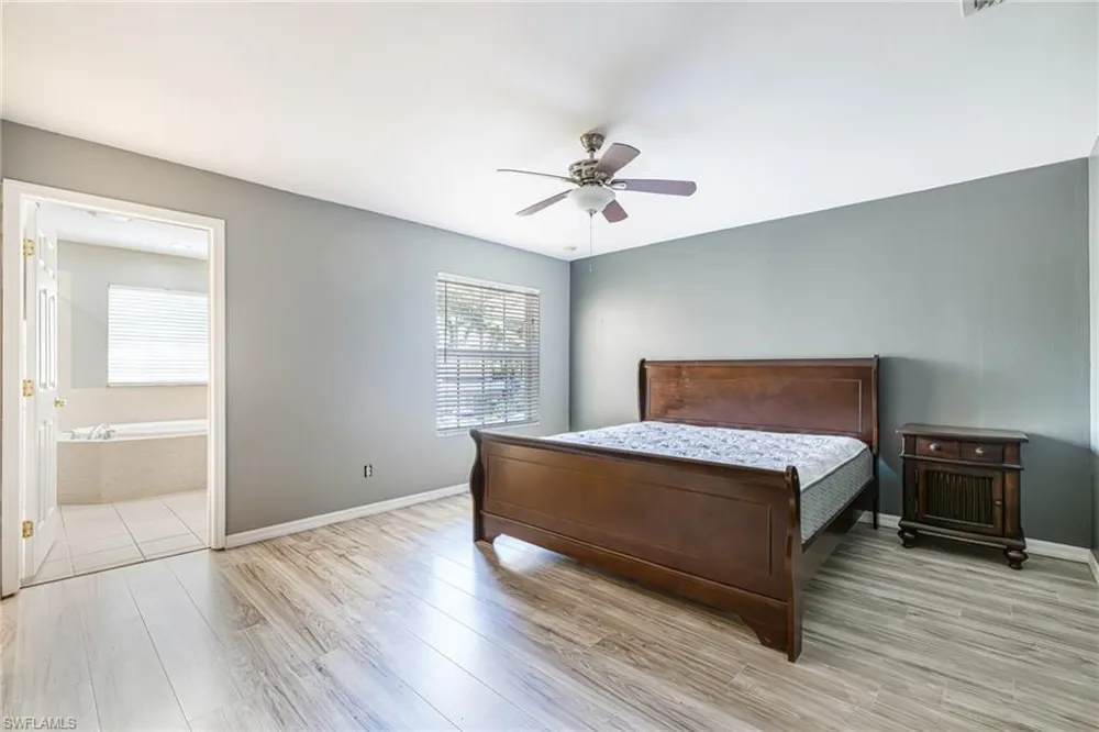 9812 Foxhall Way #5 Estero, FL 33928