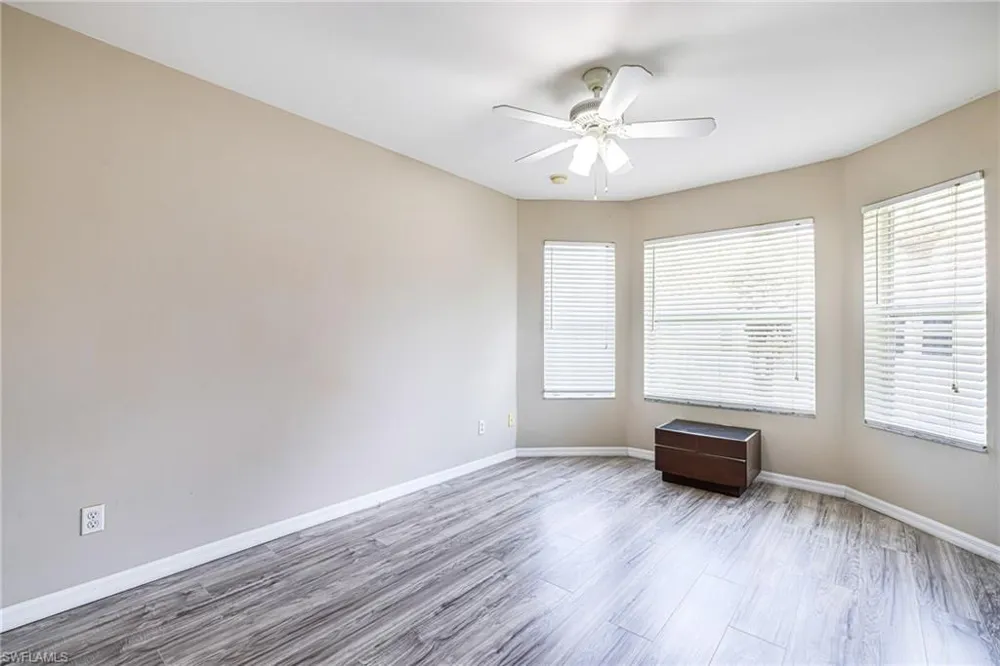 9812 Foxhall Way #5 Estero, FL 33928