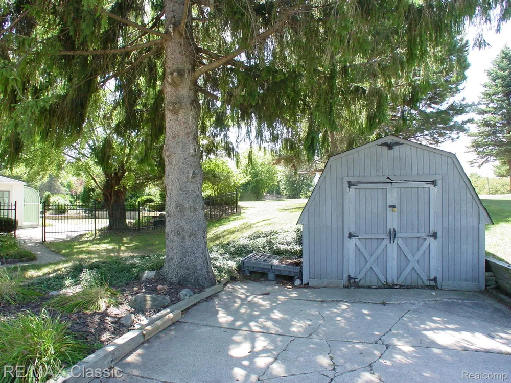 47605 Powell Road Plymouth Charter Township, MI 48170